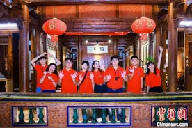 40名台湾学生走进福建泉州开启“青年华夏行”图片
