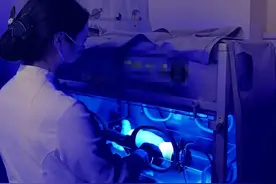 夫妻俩血型不一样，宝宝容易ABO溶血？严重还需要换血？这种血型的孕妈妈要注意！图片