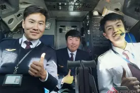 教师节，让我们一起聆听东航云南的“师徒情”图片