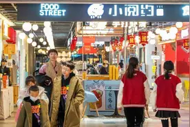 复苏的脉动，线下消费的回暖向好图片