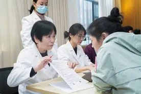 “生育关怀·普瑞医院五周年名医大型公益义诊”开启，为湖南育龄家庭解决生育难题图片