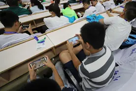 孩子被隔空猥亵后，不愿报警的家长把她打了一顿图片
