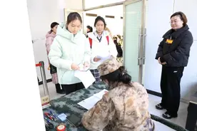 长春市女兵征集初审初考有序开展图片
