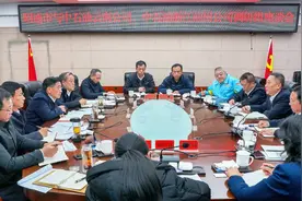 市政府与中石油云南销售公司 中石油浙江油田公司举行工作座谈图片
