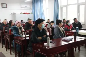 纵览·9张｜爷爷奶奶开学啦！图片