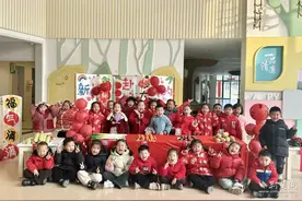 盲盒惊喜+幸运转盘 晨曦幼儿园开学“萌”力全开图片