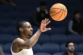 NBA | 太阳队试训布朗尼 湖人使用哪个选秀签有些犯难图片