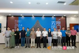 东莞本土青年摄影师刘中“无限城门”个人摄影展开展图片