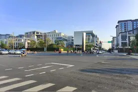 一起来治堵|成都金牛大道迎来微改造，部分路段取消公交专用道，增设左弯待转区图片
