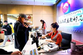游西藏还不够，在这里还能“寄”出大美西藏！图片
