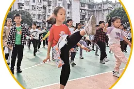 课间不“圈养”，桂林校园“课间十分钟”热闹非凡图片