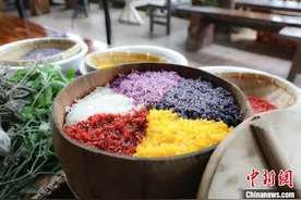 壮家五色饭，糯香传千年图片