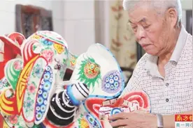 他制作了国内最大的纸扎麒麟图片