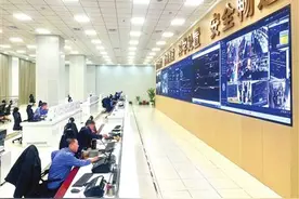 天津站：风雪中智慧“大脑”从容运行图片