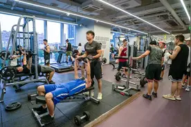 双十一运动户外产品热销，健身器械市场冷淡图片