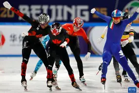 短道速滑世锦赛：孙龙获男子1000米决赛第五名图片