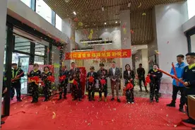 小区业主日常需求 可在自助终端一体机一站式解决图片