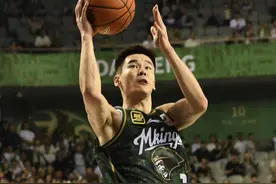 林葳缺战全队混乱，常规赛第三阶段首战同曦遭遇当头棒喝图片