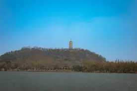 文化中国行·长江之歌丨一座书法宝库，“浮”在大江之上图片