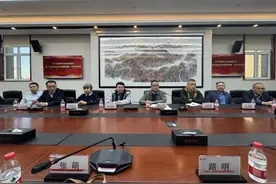 【历下司法】历下区司法局组织开展全区律师行业党建观摩暨“送法进企业 护航新发展”活动图片