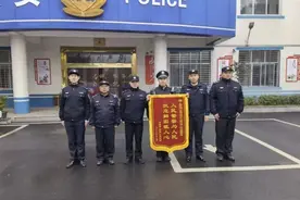 7年，他从汉江救起150多人！图片
