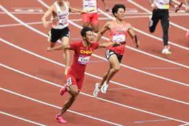 广东名将梁小静创造今年亚洲女子百米最佳成绩，陈佳鹏成为史上第五人图片