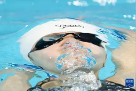 杭州亚残运会｜游泳——女子100米仰泳S11级：蔡丽雯夺冠图片