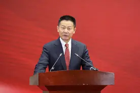 证监会主席吴清：把“僵尸企业”、害群之马坚决清出市场图片