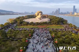 组图 | 正月初一，来橘子洲定格快乐瞬间图片