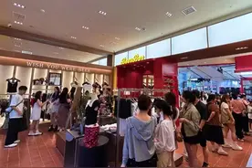 大学生的衣橱又更新了！多家新锐国潮品牌首进武汉图片