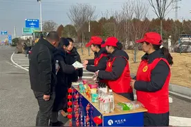 石首管理所：春运志愿服务“有我”图片