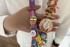 小小的杭州亚运会徽章开启国际交流之旅图片