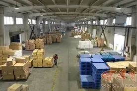 首趟进藏快速城际班列（西安—拉萨、日喀则）开行图片
