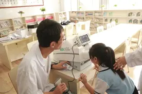 为学生健康保驾护航！临沂金雀山小学开展体质健康测试和视力监测图片