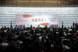 大道同工——当代中国工笔画七人展在国家大剧院开幕，王颖生参展图片