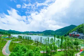 旅游收入超 1 亿，丰都南天湖避暑露营人气爆棚！图片