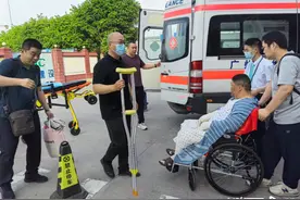 为关爱失独等群体，她自费30多万做公益，惠及50多万人图片