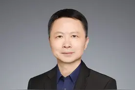 胶囊胃镜终于降价了！安翰科技CEO肖国华：全民普惠胶囊胃镜体检即将到来｜探寻生物医药健康产业的中坚力量图片