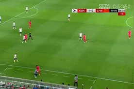 国足0：1不敌韩国 出线危矣！图片