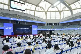 两位创业者的双城记：上海深圳是伙伴，在流动中共享两全其美图片