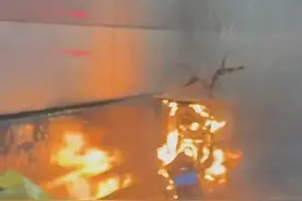 “该好好管管了！”电动车进隧道，起火烧成空壳！上海警方通报→图片