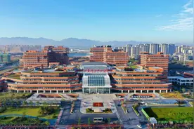 衢州市直医院就诊时间有变！图片