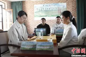 中国女子围棋名人战：於之莹2:0胜陆敏全成功卫冕图片