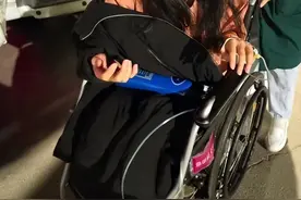 郑州一洗浴中心突发！多人呕吐晕倒紧急送医图片