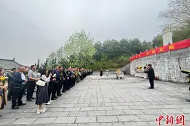 海峡两岸两百余人安徽合肥祭拜刘铭传图片