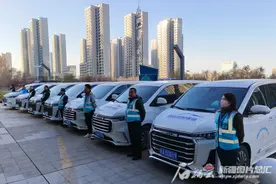 定制公交服务 给乌鲁木齐市民出行更多选择图片