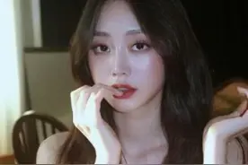 韩国前女团成员徐智秀解散后，做女工、卖衣服、当主播图片
