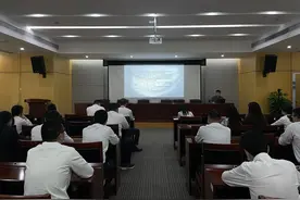 读懂建设工程规划许可证豁免清单！宝安燕罗街道组织培训图片