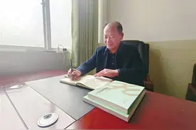 担任校长后，他带领教师努力创一流业绩，育一流学生 如何让学校焕发生机 这位“掌舵人”有“绝活”图片