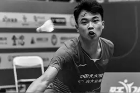 儿时好友忆猝逝的国羽小将：他父亲早逝，从小就说想打羽毛球图片